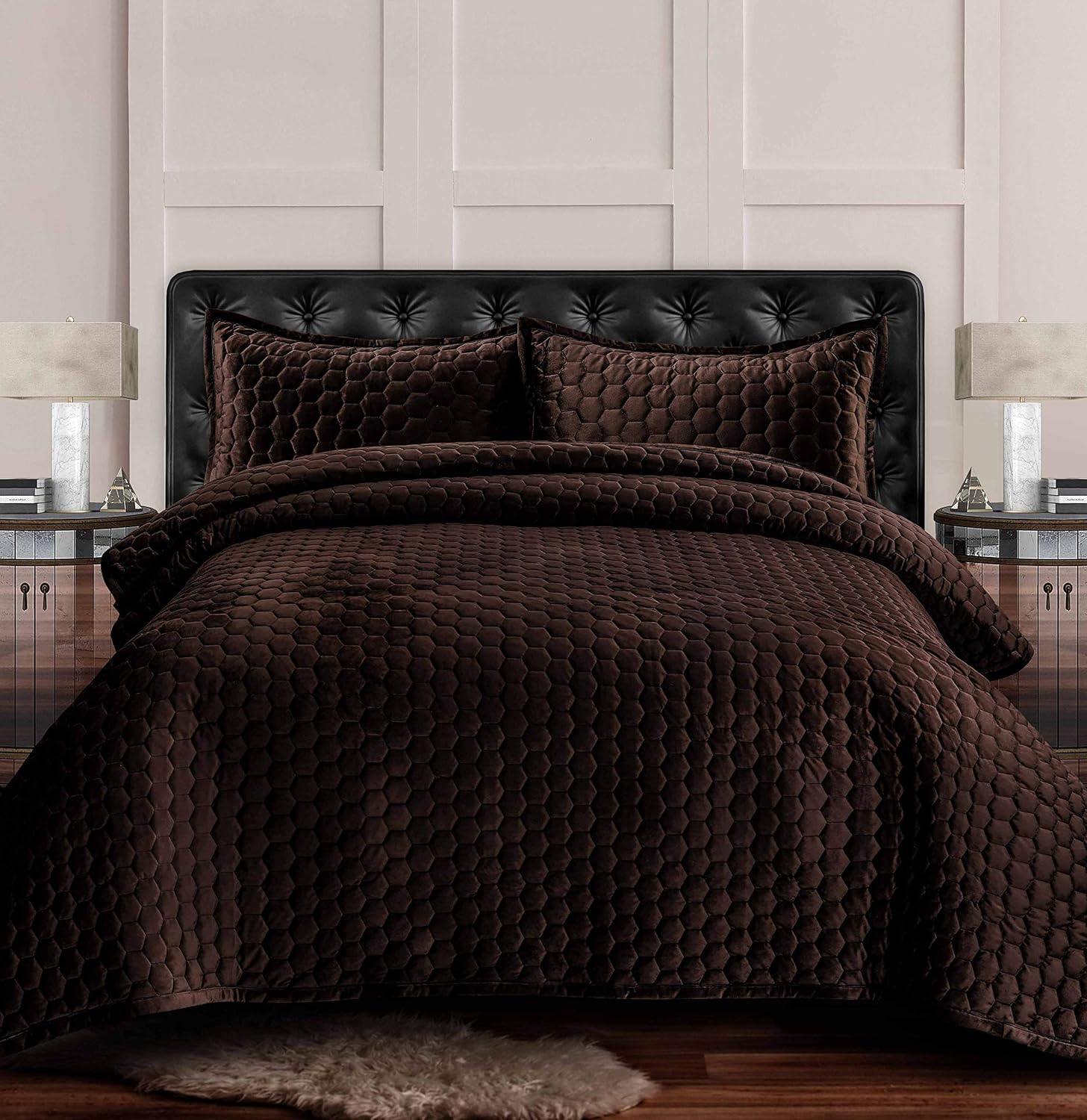 Velvet Oversized Quilt Set, Queen, Camel S93360