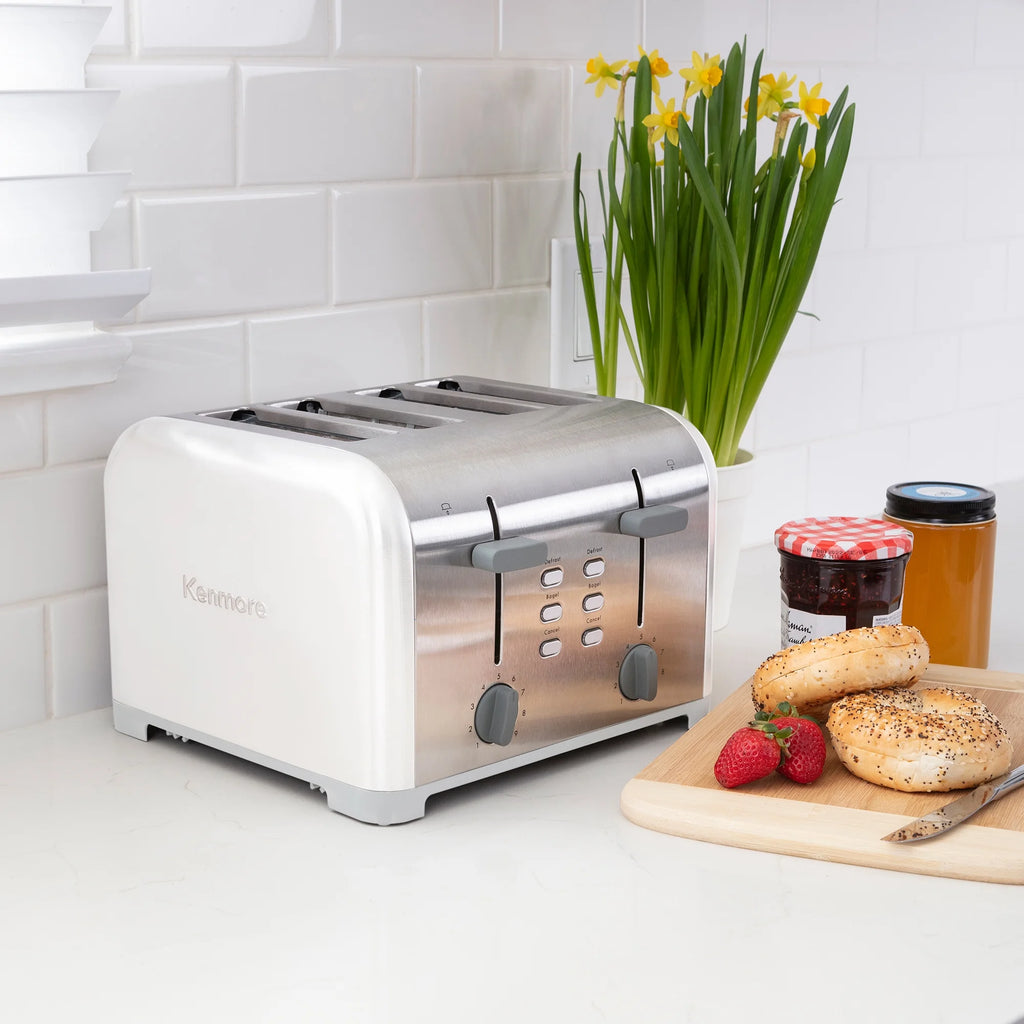 4-Slice Stainless Steel Toaster with Dual Controls Y3669