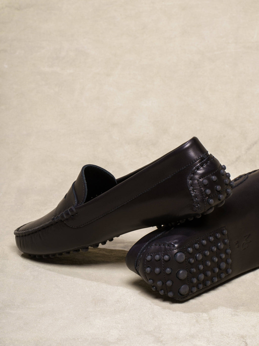 Black 7.5 US Shoes X71936