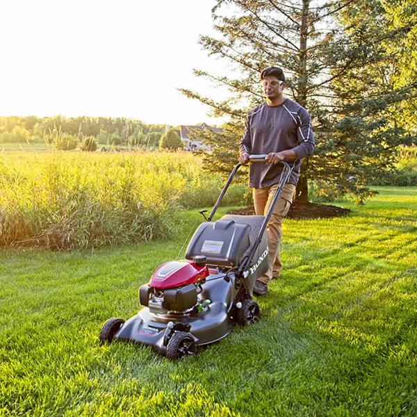21 Walk Behind Mower O976622