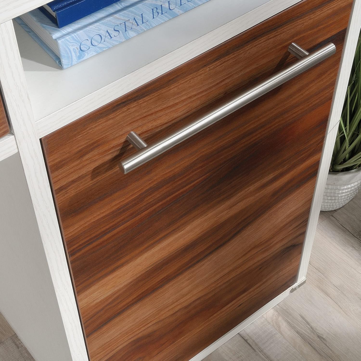 Pearl Oak Finish Desk N428