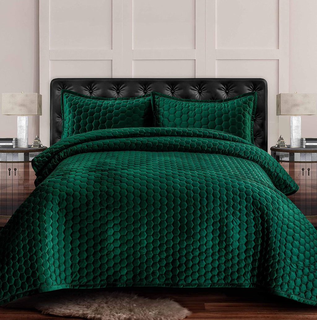 Velvet Oversized Quilt Set, Queen, Camel S93360