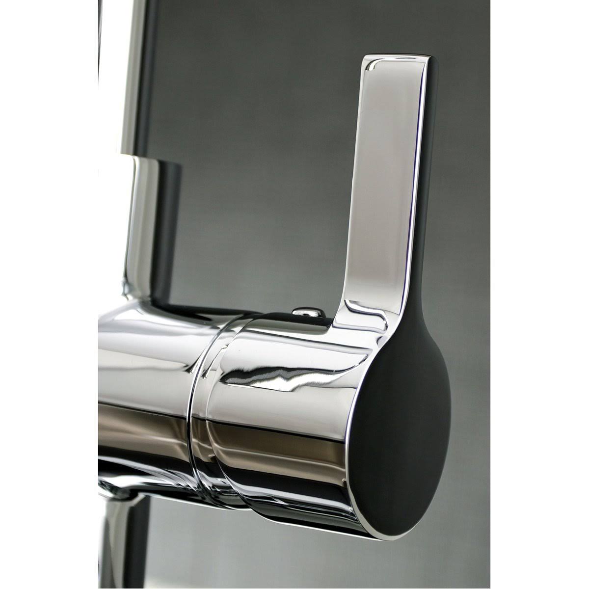Brushed Nickel Single-Handle Pull-Down Kitchen Faucet H467891