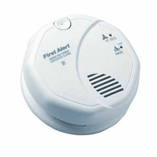 Hard Wired Smoke Carbon Monoxide Photoelectric Alarm with Strobe O15859