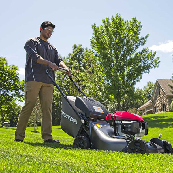 21 Walk Behind Mower O976622