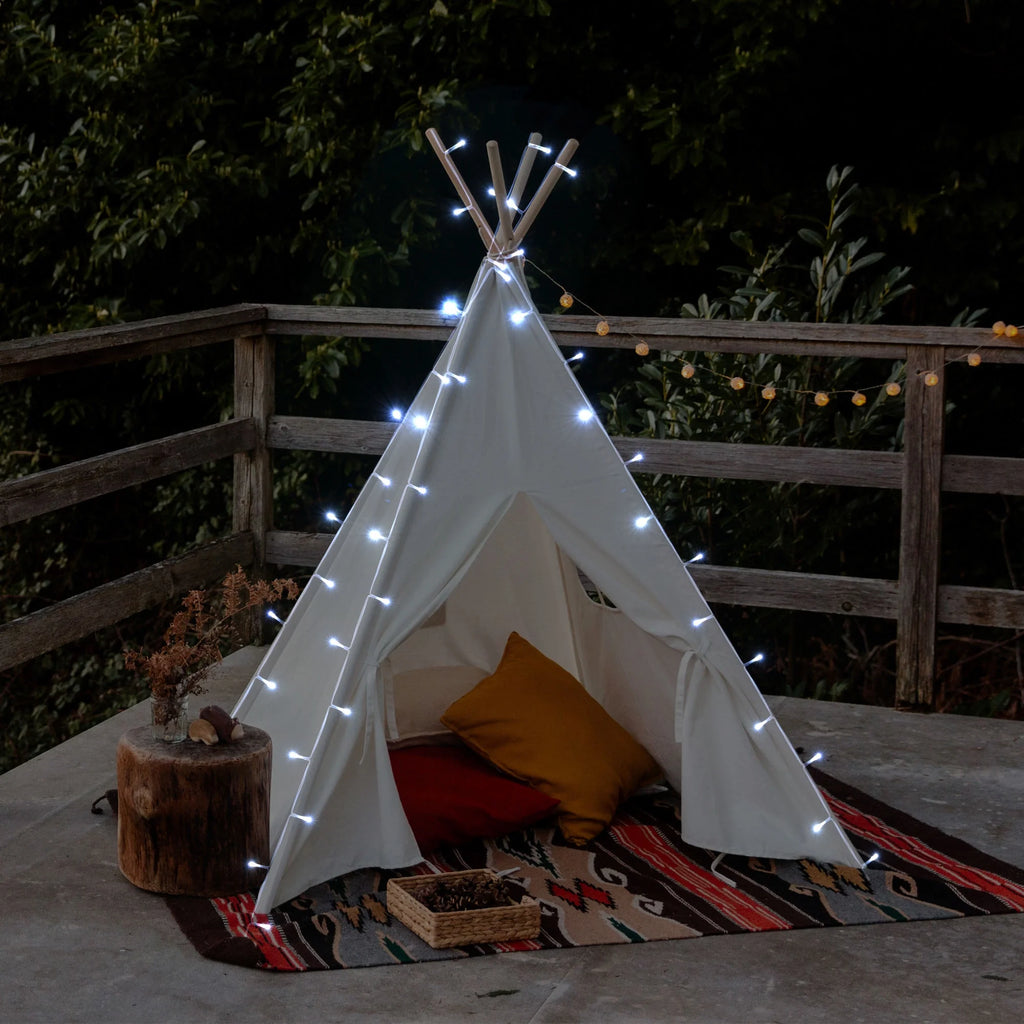 96 LED Cold White Solar String Light for Patio Umbrella O22323