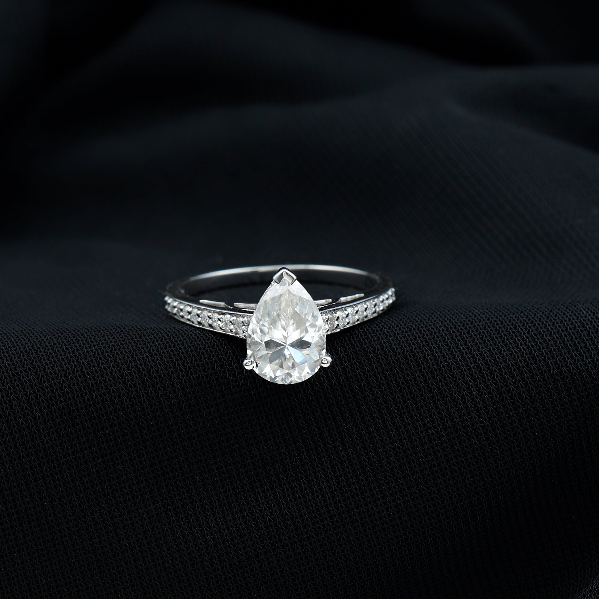2.75 CT Pear Cut Moissanite Solitaire Engagement Ring, 925 Sterling Silver M484370