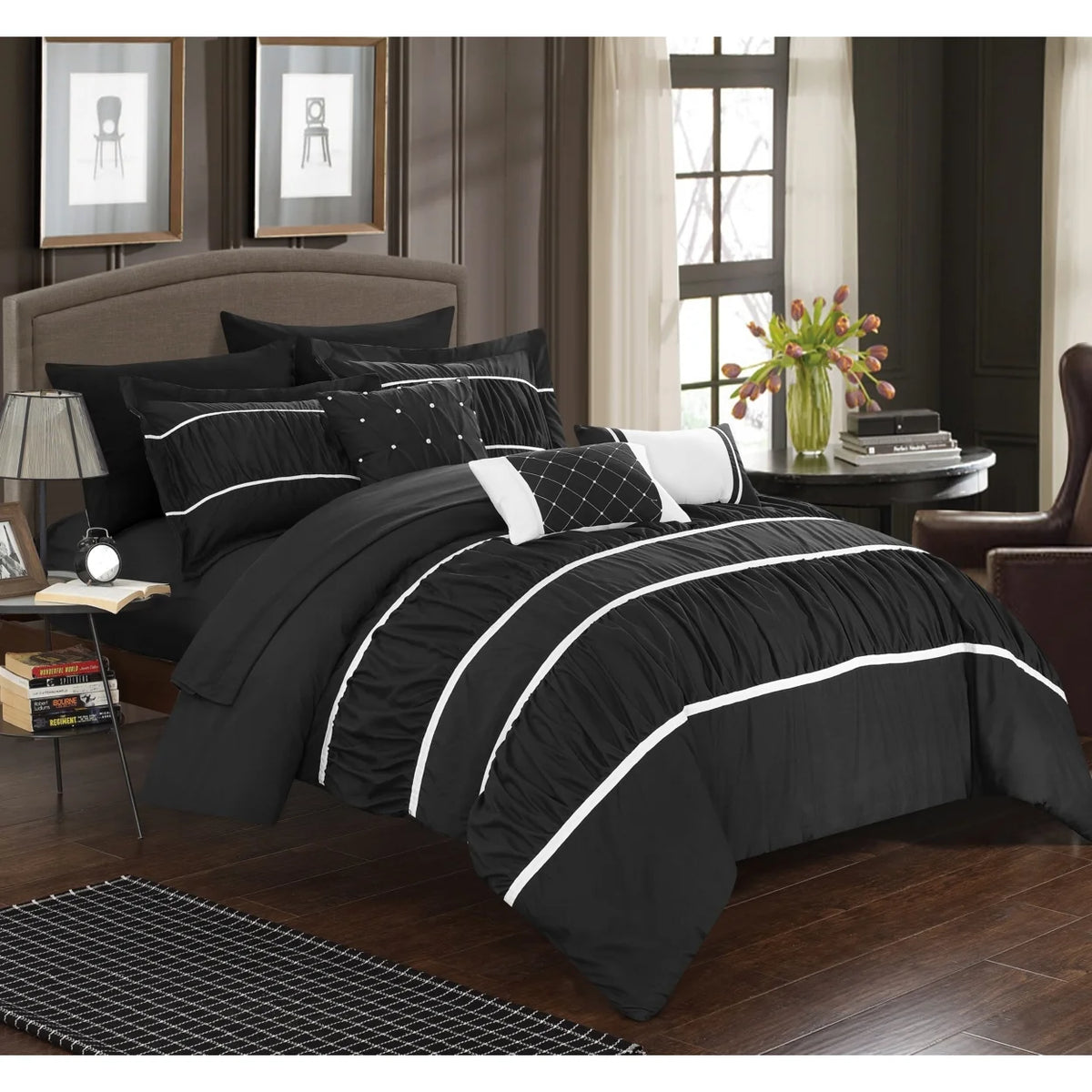 10 Piece Pleated and Ruffled Comforter and Sheet Set S9121