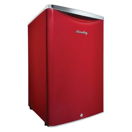 4.4 Cu. ft. Compact Refrigerator Q4781