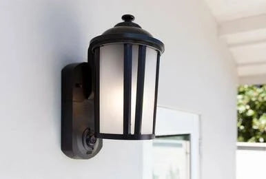 Black Smart Security Light with HD Security Camera V272