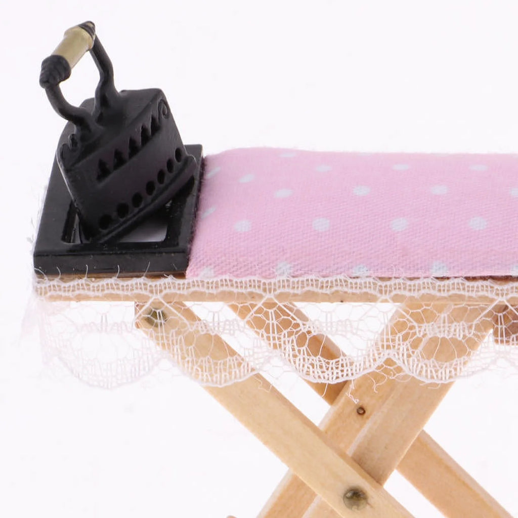 1:12 Scale Dollhouse Ironing Board Set F107361